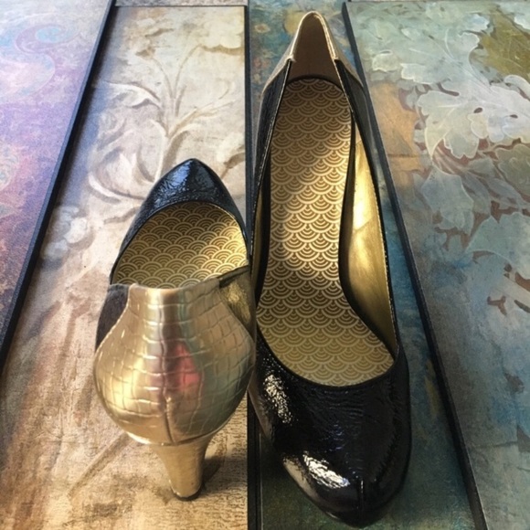 oh...Deer Size 9 Serena Black & Gold Pumps Heels - Picture 5 of 8